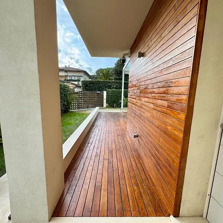 Morin, Dei Marmi Forte dei Marmi