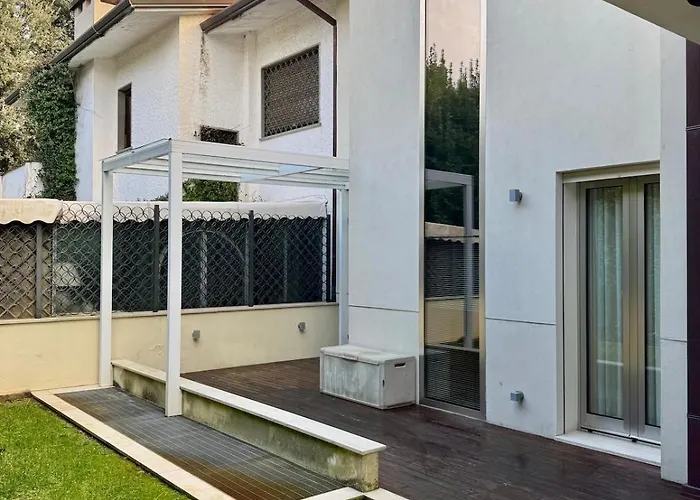 Morin, Dei Marmi Forte dei Marmi