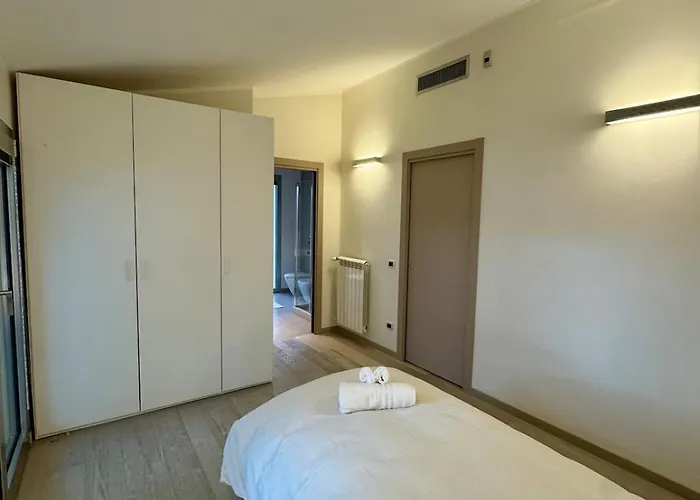 Villa Morin, Dei Marmi Forte dei Marmi