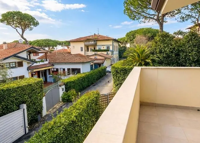 Morin, Dei Marmi 别墅